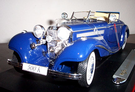 1936 Mercedes-Benz 500K - Blue (Maisto) 1/18