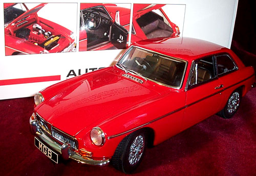 1969 MG MGB MK II Coupe - Red (AUTOart) 1/18