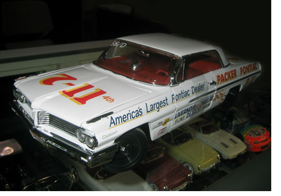 1962 Pontiac Catalina  Pro Stock - Bill Blair 'Packer Pontiac' (MIC) 1/18