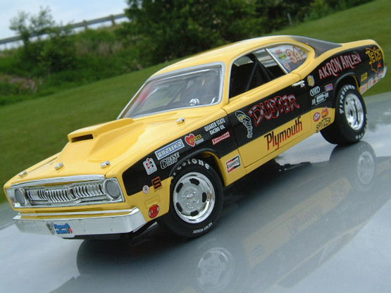 1971 Plymouth Duster Pro Stock - Driven by Akron Arlen Vanke (MIC) 1/18