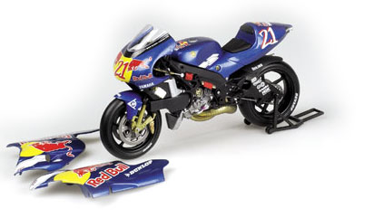 2002 Yamaha YZR 500 - Team Red Bull #21 - John Hopkins MotoGP (Minichamps) 1/12