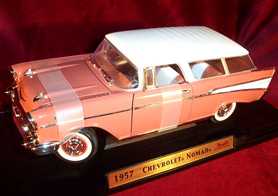 1957 Chevy Nomad - Buckskin Brown (YatMing) 1/18