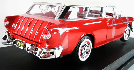 1955 Chevrolet Nomad - Red w/ Cream Top (Maisto) 1/18