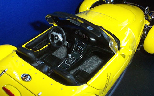 1998 Panoz AIV Roadster - Yellow (AUTOart) 1/18