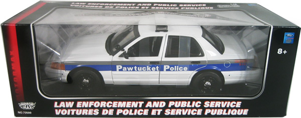 Ford Crown Victoria Pawtucket Police Car (MotorMax) 1/18