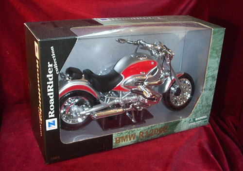 2002 BMW R1200C - Red - "Tomorrow Never Dies" (NewRay) 1/6