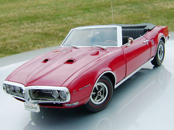 1968 Pontiac Firebird 400 Convertible - Solar Red (Lane Exact Detail) 1/18