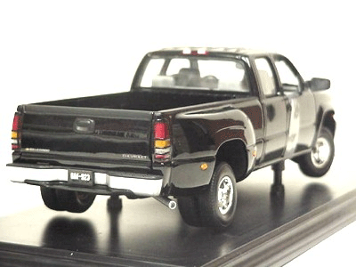 2000 Chevy Silverado 3500 Dually - Black (Anson) 1/18