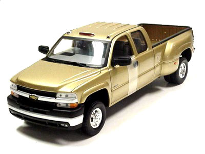 2000 Chevy Silverado 3500 Dually - Gold (Anson) 1/18
