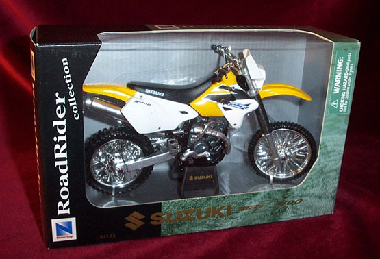 Suzuki DR-Z400 - Yellow (New Ray) 1/12