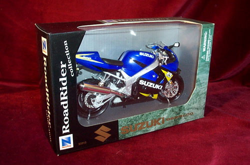 Suzuki GSX-R600 - Blue (New Ray) 1/12