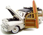 1948 Ford Woody Surf Wagon - Cream (YatMing) 1/18