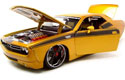 2006 Dodge Challenger Concept - Gold (Maisto Pro-Rodz) 1/18