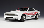 2010 Dodge Challenger Super Stock 'Ramchargers' Concept Car (Highway 61) 1/18