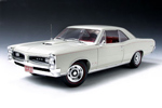 1966 Pontiac GTO - Cameo White (Highway 61) 1/18