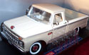 1965 Ford F100 Twin I-Beam - White w/ Tan (SunStar) 1/18