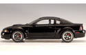 [ 2004 Ford Mustang GT - Black (AUTOart) 1/18 ]