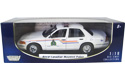 2001 Ford Crown Victoria RCMP (MotorMax) 1/18