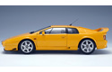 Lotus Esprit V8 - Yellow (AUTOart) 1/18