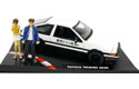 Toyota Trueno AE86 w/ Figures (Initial D) 1/18