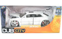 2005 Chrysler 300C - Pearl White (DUB City) 1/24