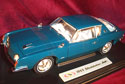 1963 Studebaker Avanti - Gold (Signature) 1/18