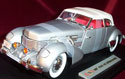 1937 Cord 812 Supercharged - Silver (Signature) 1/18