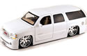 2003 GMC Yukon Denali w/ Lionhart Valiant Spinners - White (DUB City) 1/18