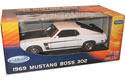 1969 Ford Mustang Boss 302 - Wimbeldon White (Welly) 1/18