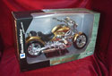 2002 BMW R1200C - Gold "Tomorrow Never Dies" (NewRay) 1/6