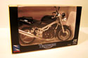 Triumph Speed Triple - Black (NewRay) 1/12