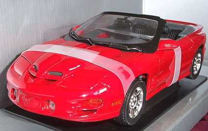 1999 Pontiac Firebird Trans Am - Red (YatMing) 1/18