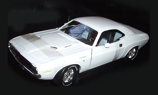 1970 Dodge Challenger "Vanishing Point" (Ertl) 1/18