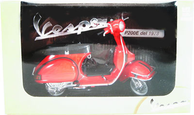 1978 Vespa P200E Scooter - Red (NewRay) 1/12